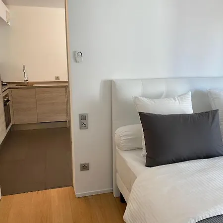 Baie Marquet Frontiere Monaco Apartment